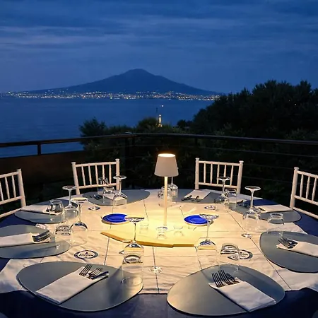 Hotel Hotiday Vico Equense