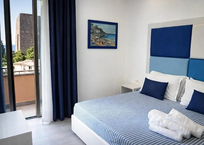 Hotiday Hotel Vico Equense